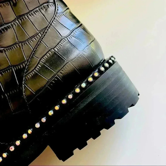 RARE NWT Kurt Geiger London Stoop Rainbow Crystal Oil Spill Leather Combat Boots - Picture 9 of 15